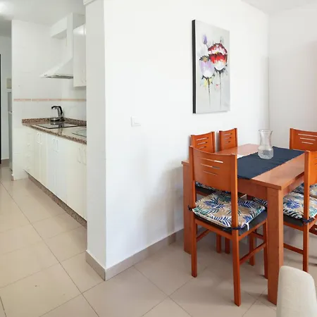 M 1 Appartement *